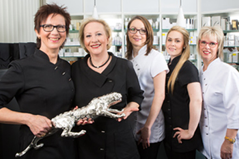 Cosmetic Institut Pattensen silberner Panther Preis